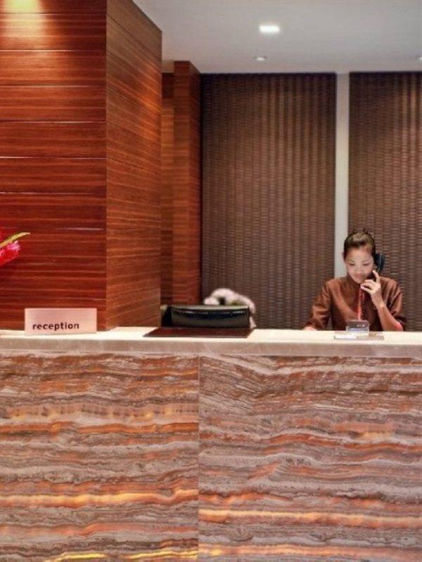 On8 Sukhumvit Nana Hotel